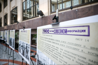 В МИД открылась фотовыставка ТАСС «Их подвиг бессмертен» к 80-летию Победы