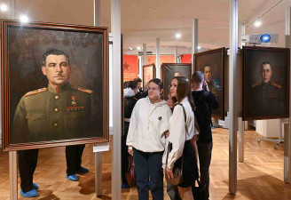 В Музее современной истории России открылась выставка к 80-летию Великой Победы